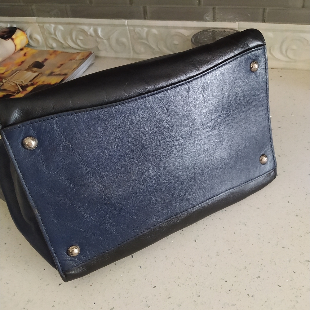 Sold🎀!! Prada Calf Leather Tote - Picture 4 of 16